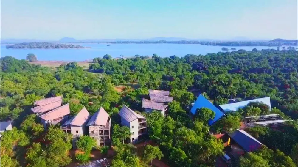 Aswadduma Hotel Dambulla 5*,