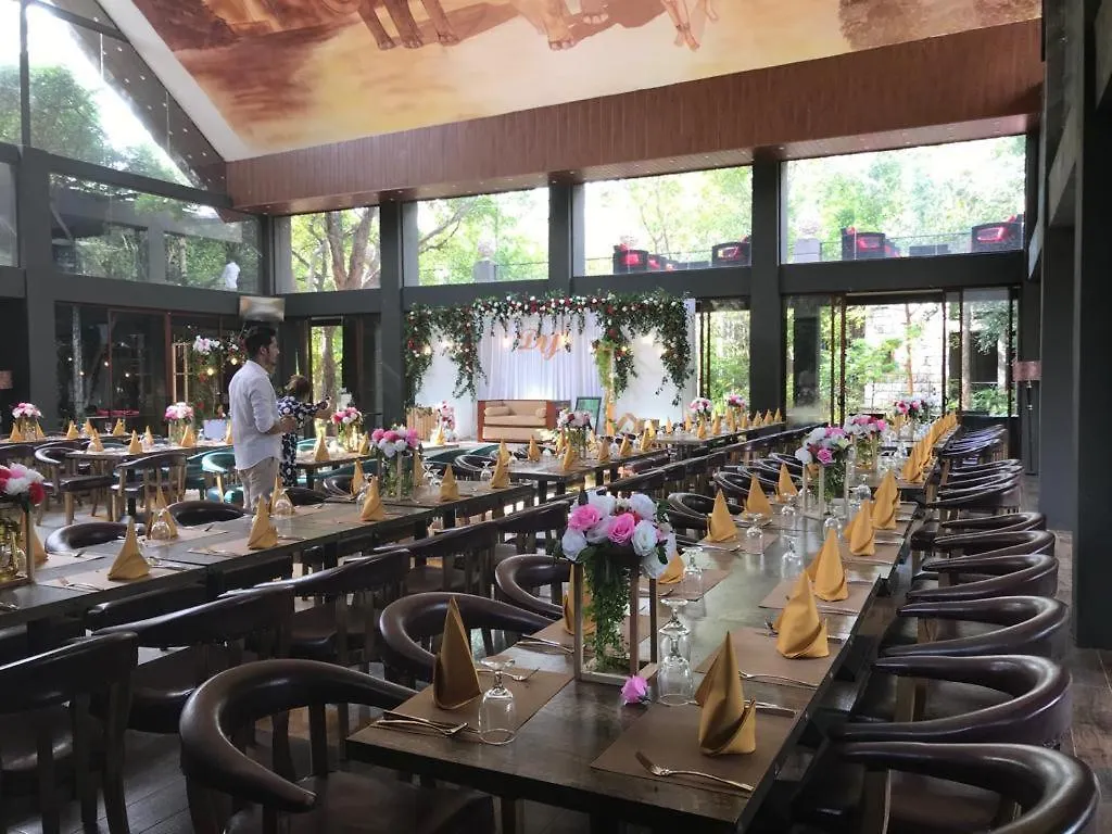 Aswadduma Hotel Dambulla Sri Lanka